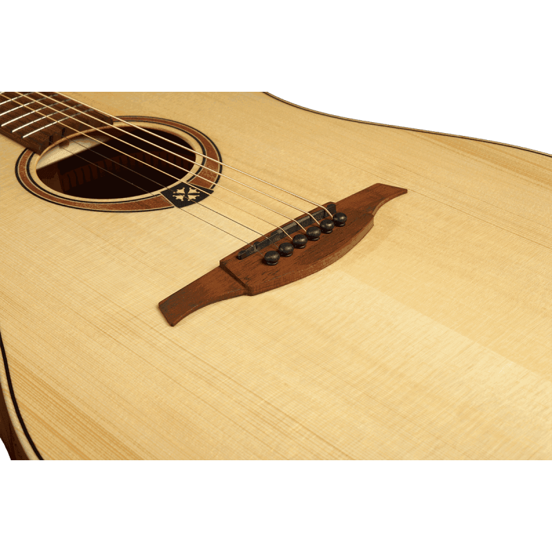 Dreadnought Left-Handed Natural 