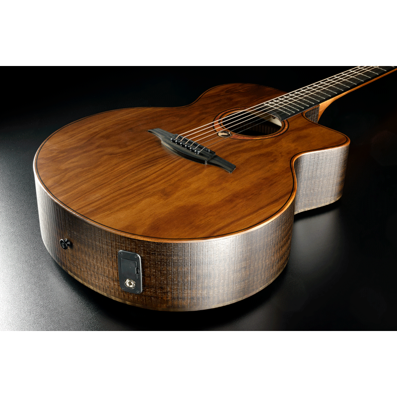 Jumbo Acoustic-Electric