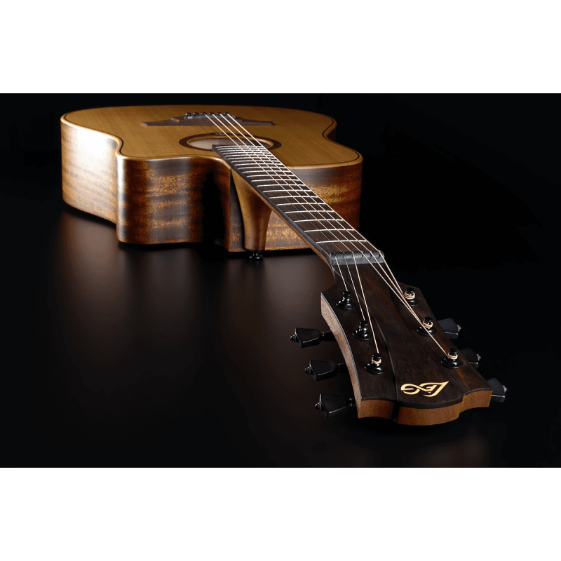 Dreadnought Cutaway Acoustic-Electric Natural