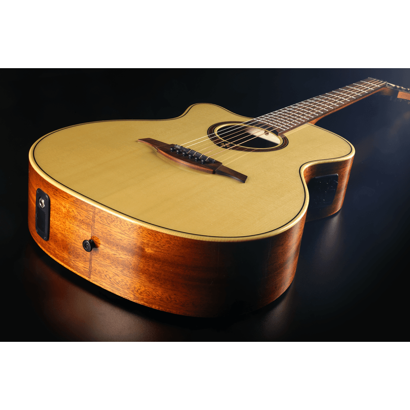 Auditorium Left-Handed Cutaway Acoustic-Electric Natural