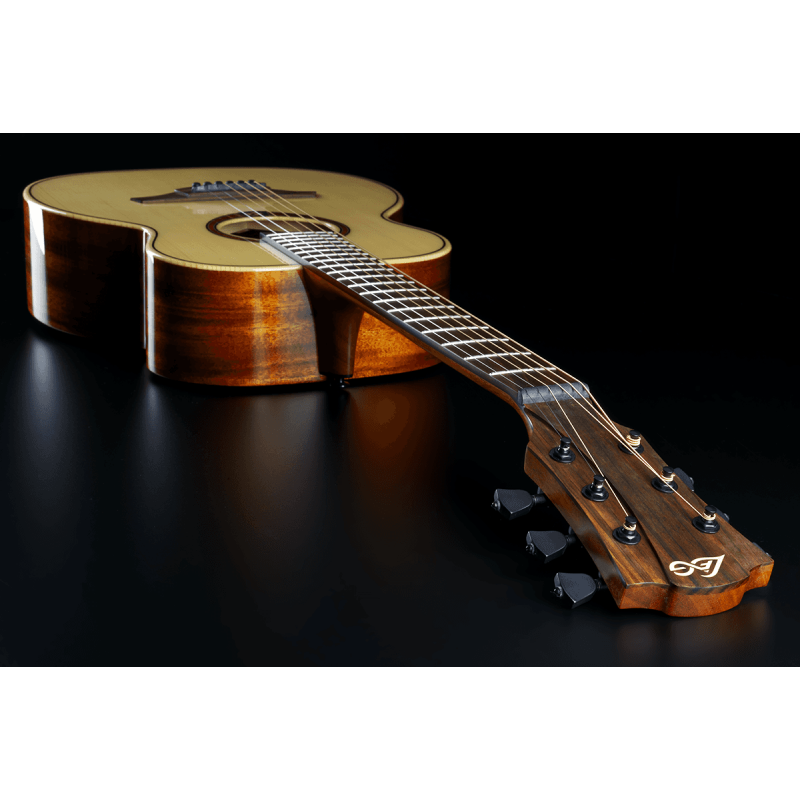 Travel Spruce top